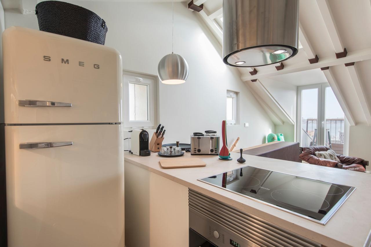 Lovelystay - Stunning Penthouse With The Best Views Lisbona Esterno foto